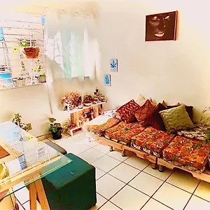 Quarto em Acomodações Particulares Meu Abrigo, Recife